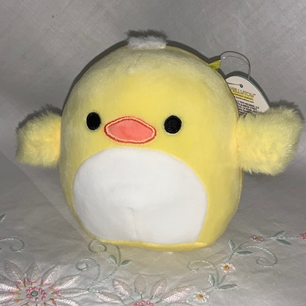 Squishmallows Gerard 5” Yellow and White Bird Easter Spring Basket Duck or Chick